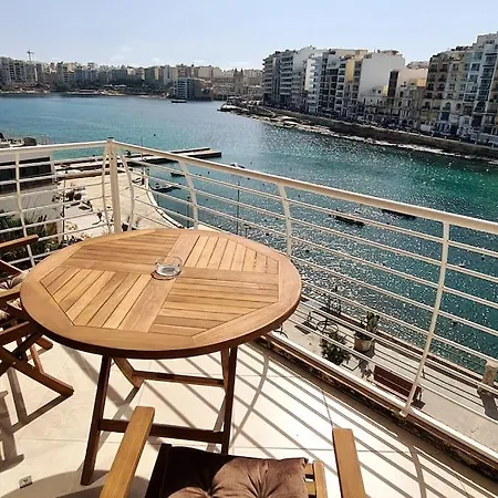 Seaview 2 Bedroom Ap. In Spinola * سانت جوليان