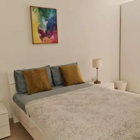 Seaview 2 Bedroom Ap. In Spinola شقة سانت جوليان
